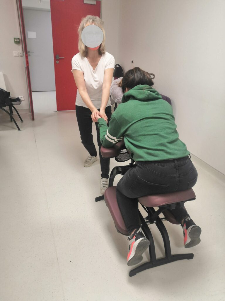 intervention massage des soignants hopital Gustave Roussy